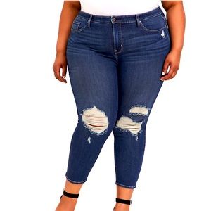 Torrid Sky High Skinny Crop size 26